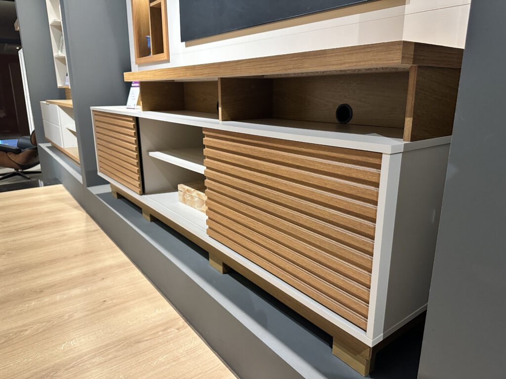 Home Estante até 60″ Eldorado 2.0 Nature/Off White