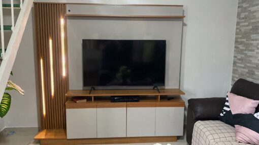 Home até 65″ Absoluto Cinamono/Off White